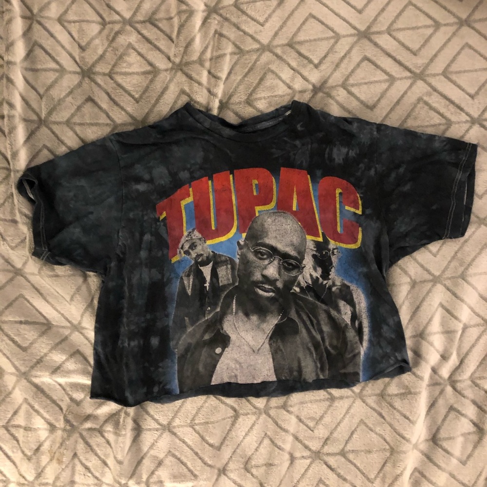 Tupac crop top